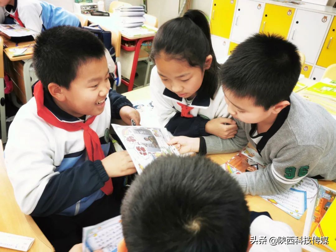 书香学校读书月活动,第三届书香校园读书月活动