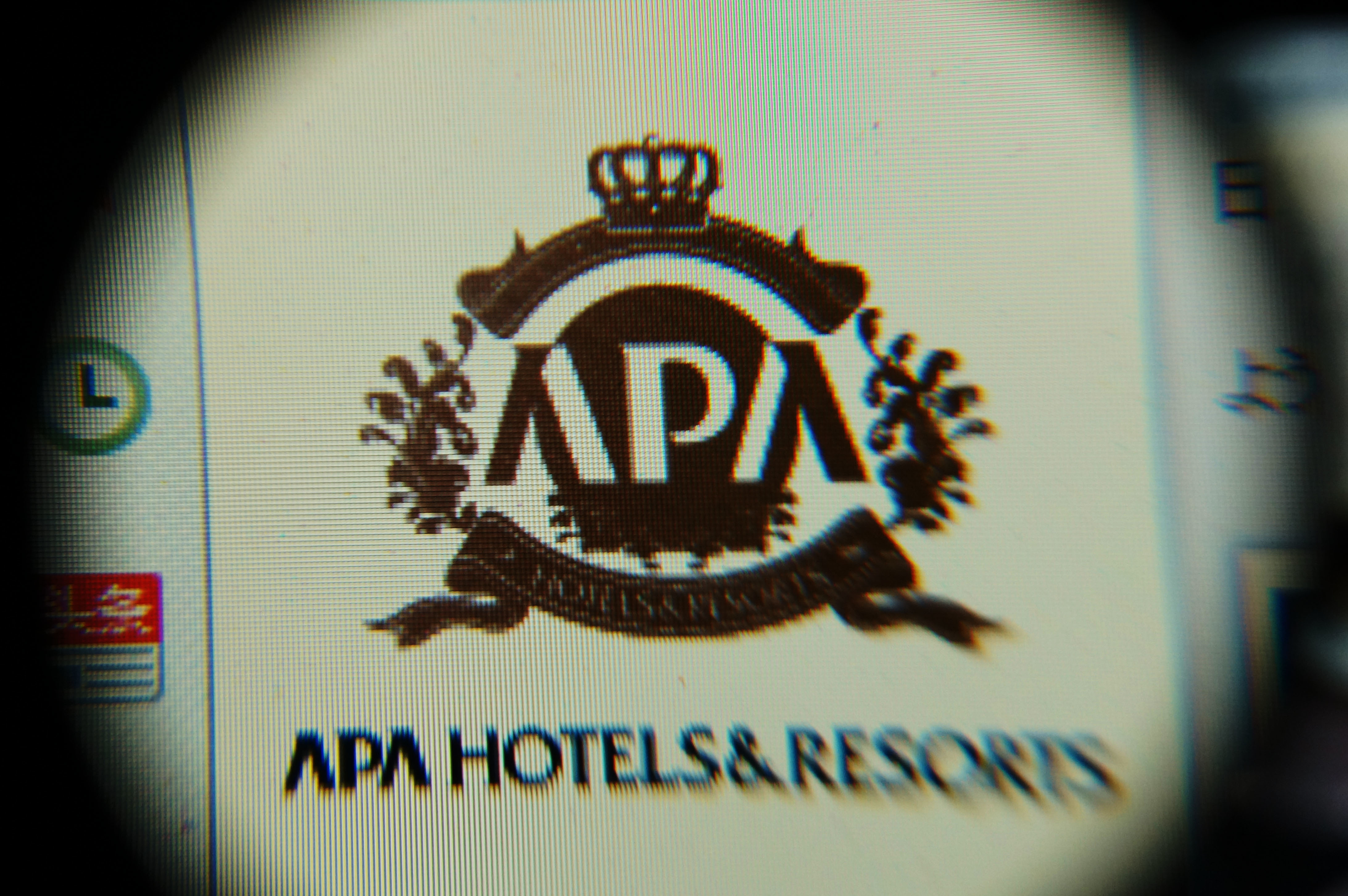 公然售卖“港独”T恤，这家掉队电商却还在等风声过去