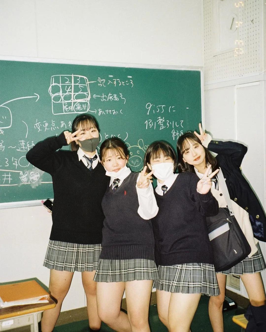 blackpink同款胶卷相机,blackpink同款胶片机