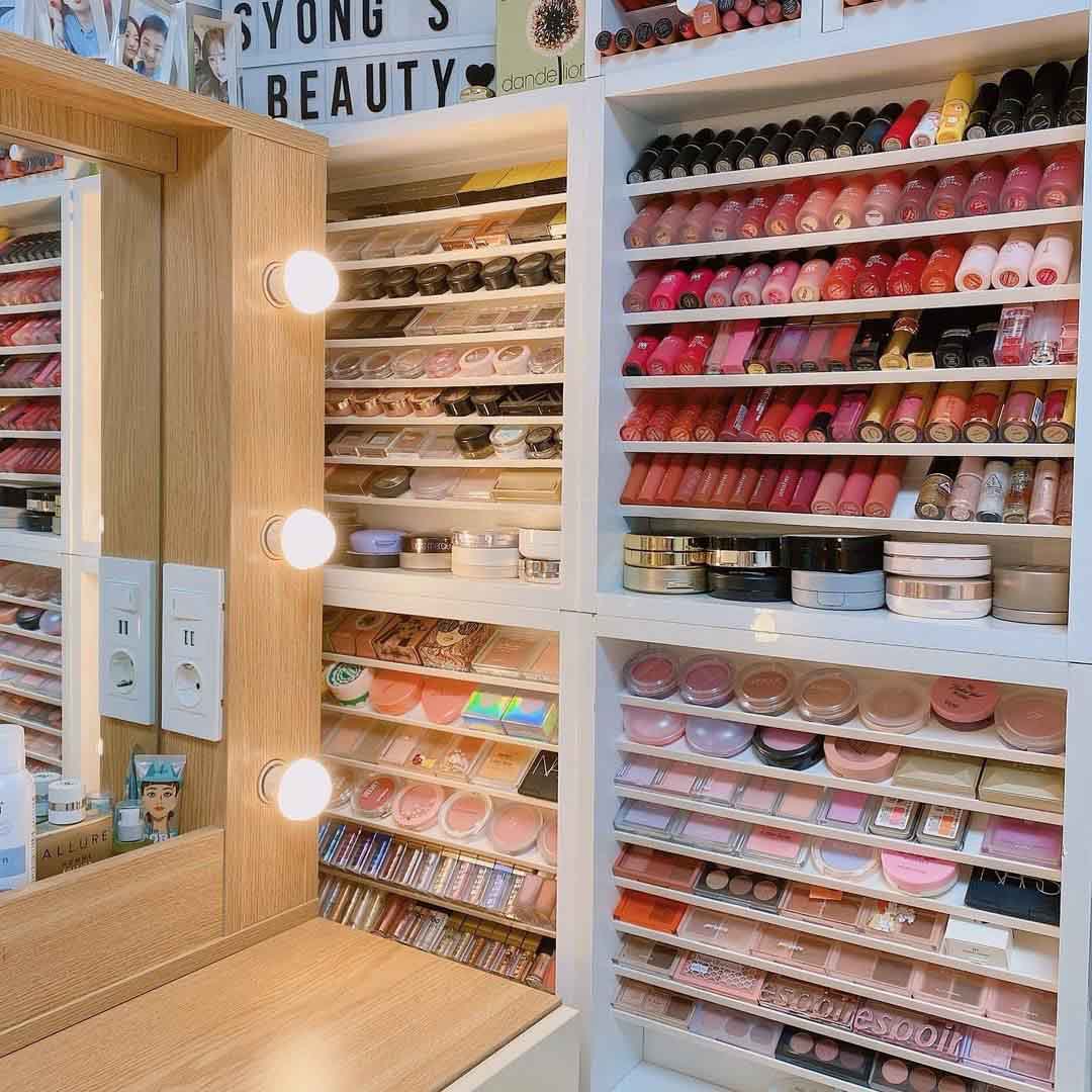 小姐姐沉浸式收纳化妆品,韩国小姐姐化妆品