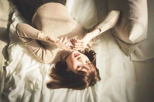 彻底看清一个女人的细节,彻彻底底的看清一个人的四大瞬间