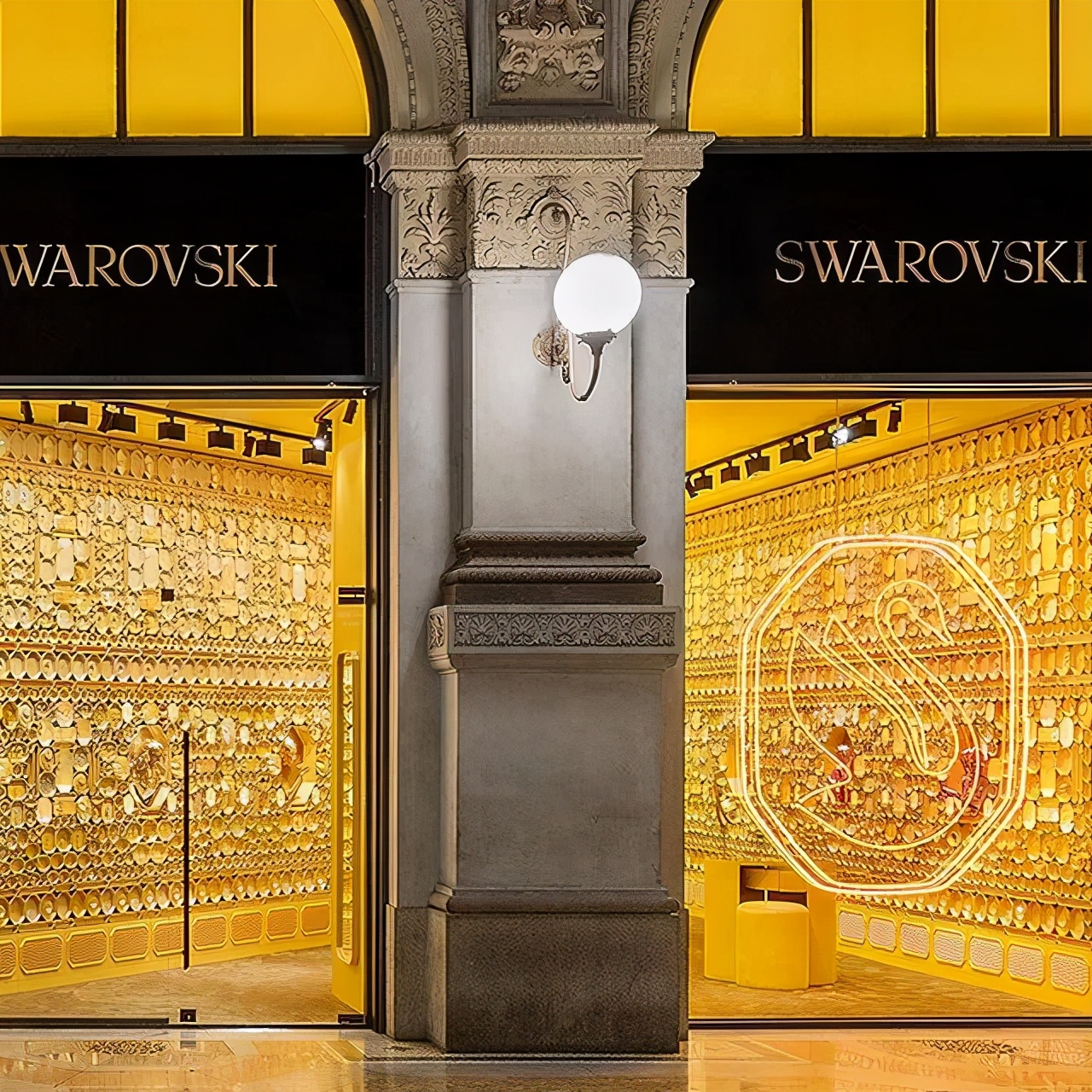 施华洛世奇新旧logo解析,施华洛世奇最新logo