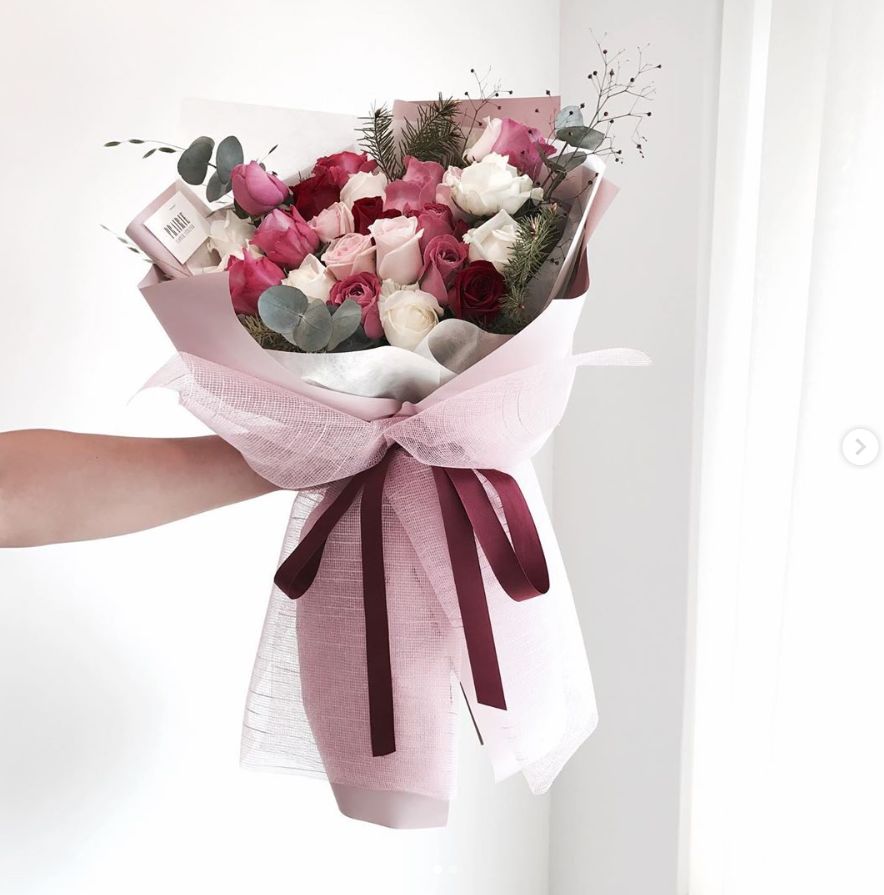 以香槟玫瑰为主的韩式花束,清新柔和治愈系韩式花束