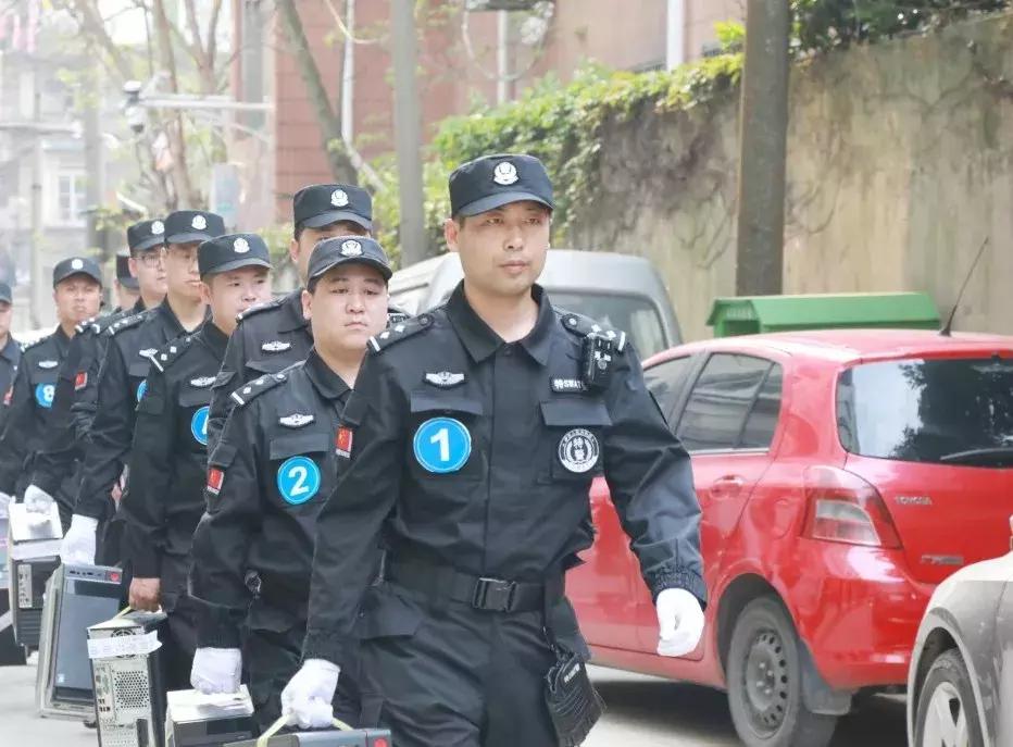 编“话术”、写剧本，戏精团伙分4步专挑“宝妈”微商行骗