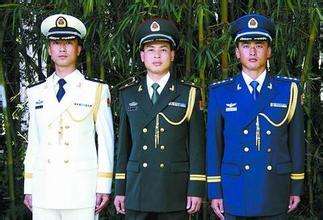 07式军礼服全图解,07式军人礼服穿着时机