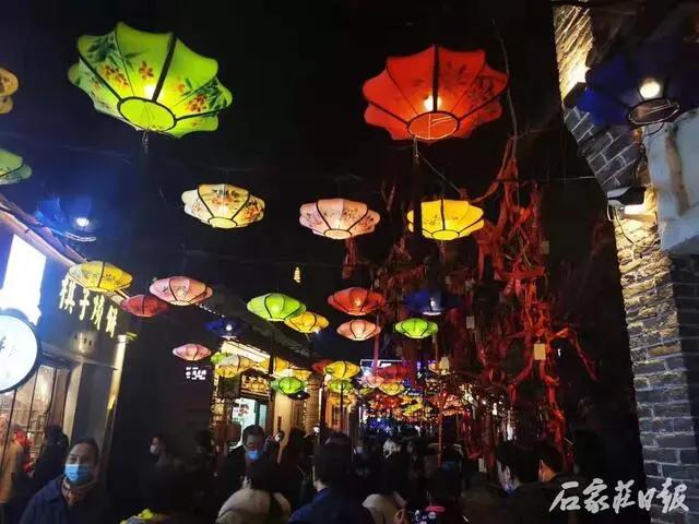 石家庄深夜食堂有包间么,有什么推荐的深夜食堂石家庄