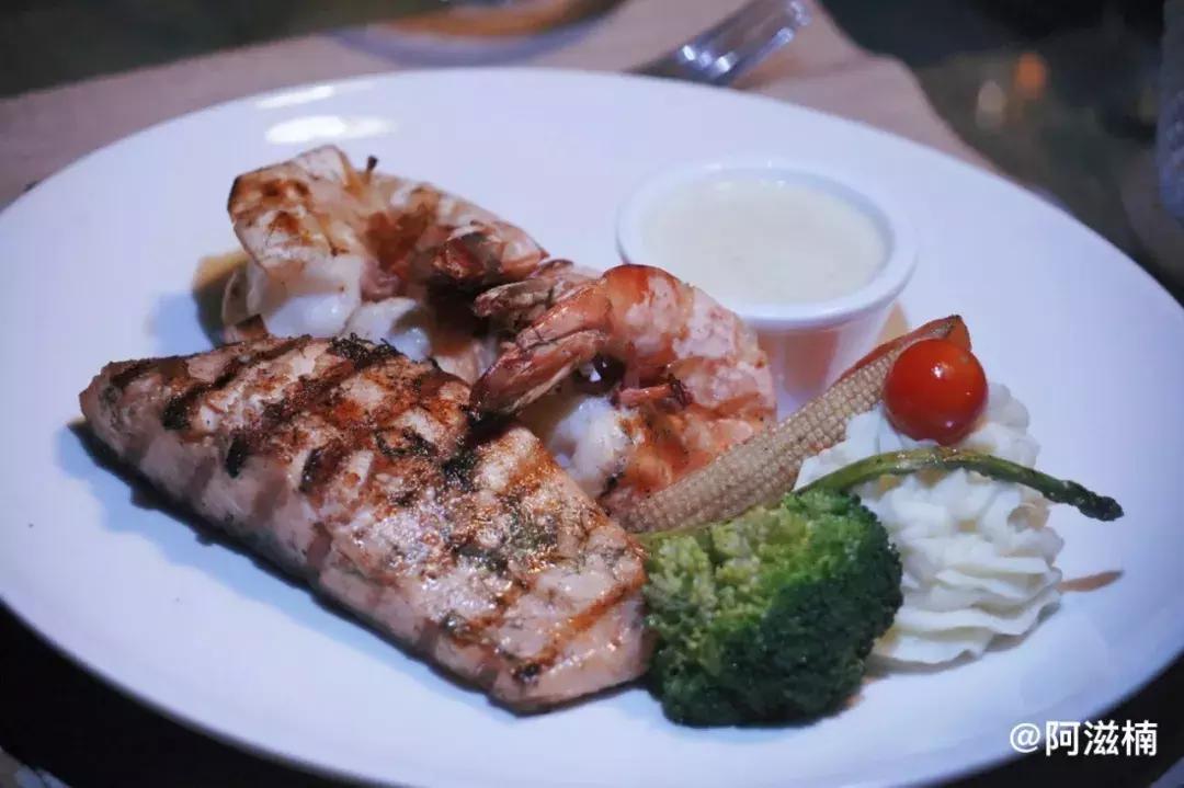 沙漠里的奇迹城,沙漠中的奇迹之城