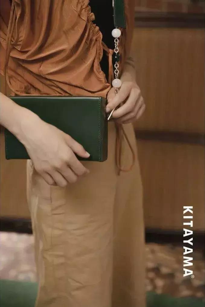 1000的包包值得买吗,1000块钱值得入手的包