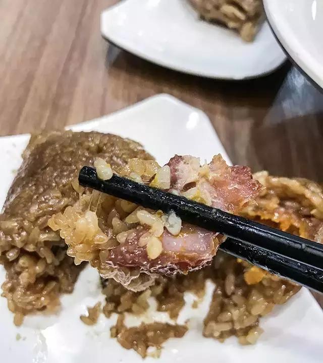 不到嘉兴也能吃到正宗的嘉兴粽子,美味的地道的嘉兴粽子