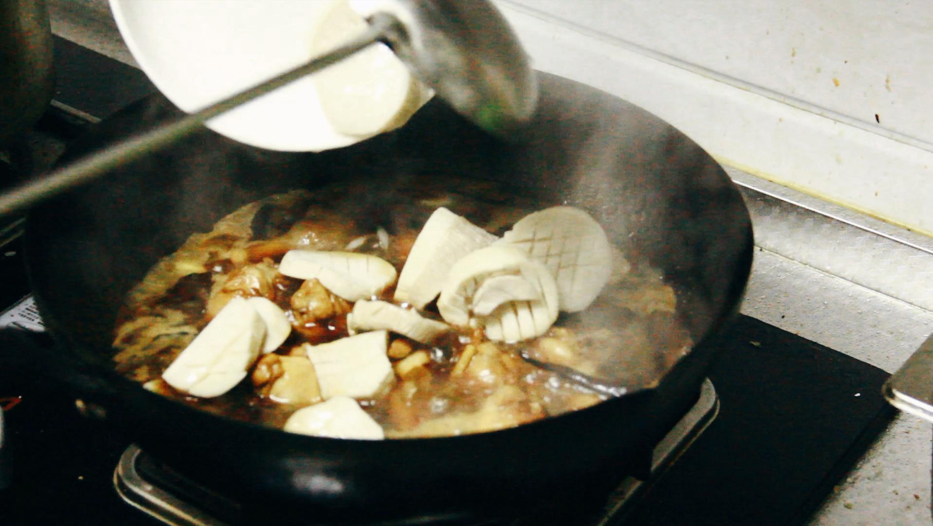 鸡翅根为什么做出来很腥,红烧鸡翅根做法味道超棒一看就会