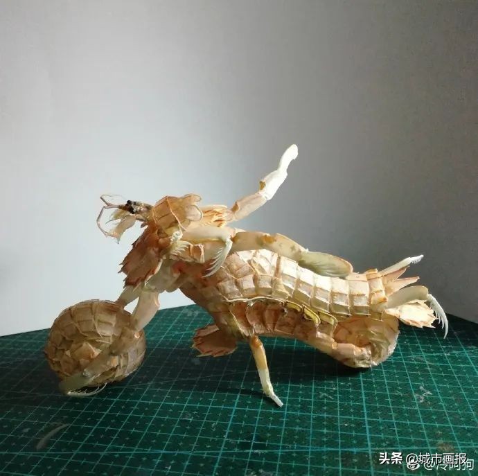 无聊能有多大生产力?他在家造了个电影院