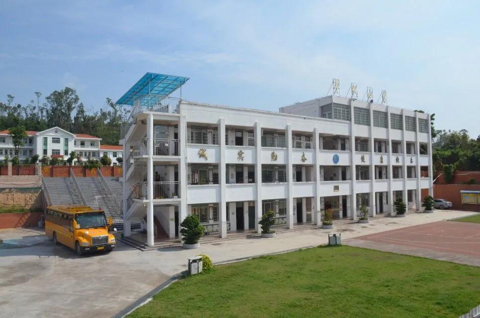 厦门国家级基础教育成果奖,厦门有几所省一级达标学校