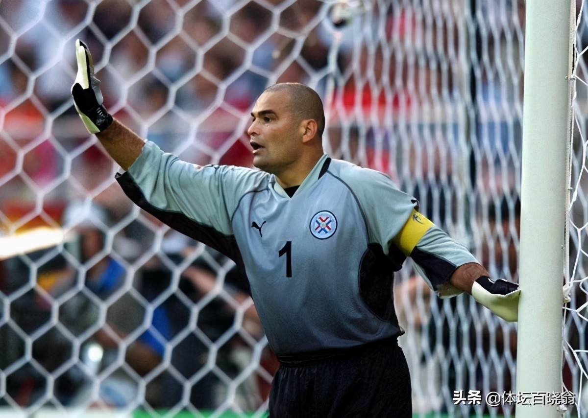 身为门将他进67球！体重近200斤脾气火爆，曾冲卡洛斯脸吐痰