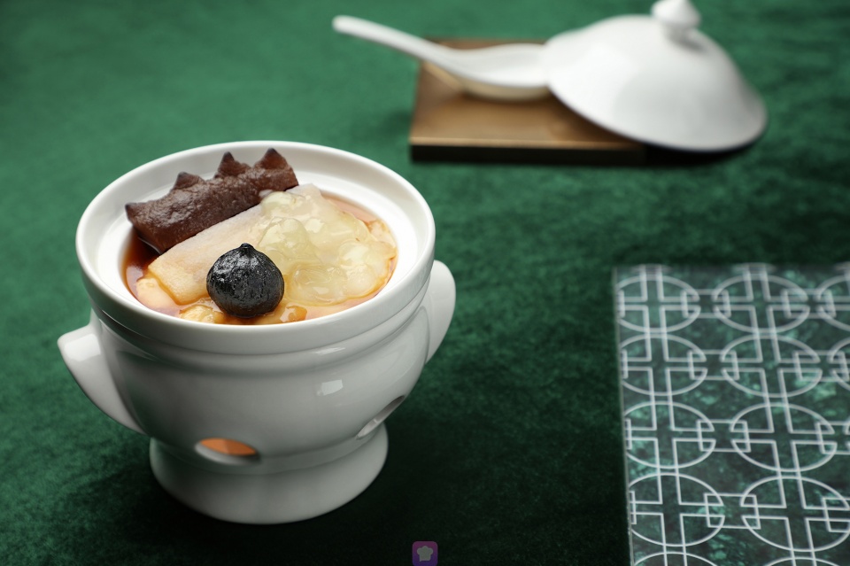 春节海参的简单最佳吃法,冬季吃海参听听专家怎么说