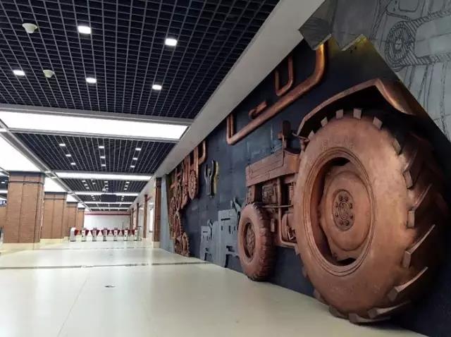 天津网红打卡站,打卡天津地铁车厢