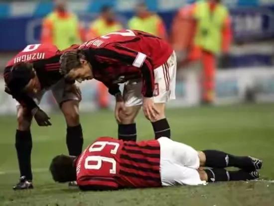 足坛回忆录罗纳尔多,足球记忆罗纳尔多