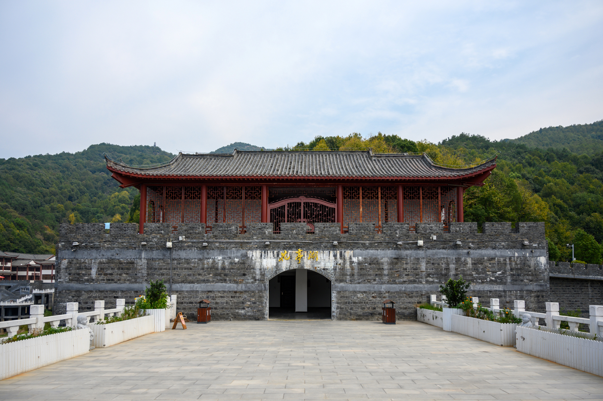 太湖最大的淡水湖,中国最大的湖太湖与西湖对比