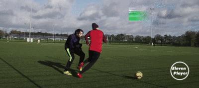 简单足球技巧短视频,简单足球过人动作教学