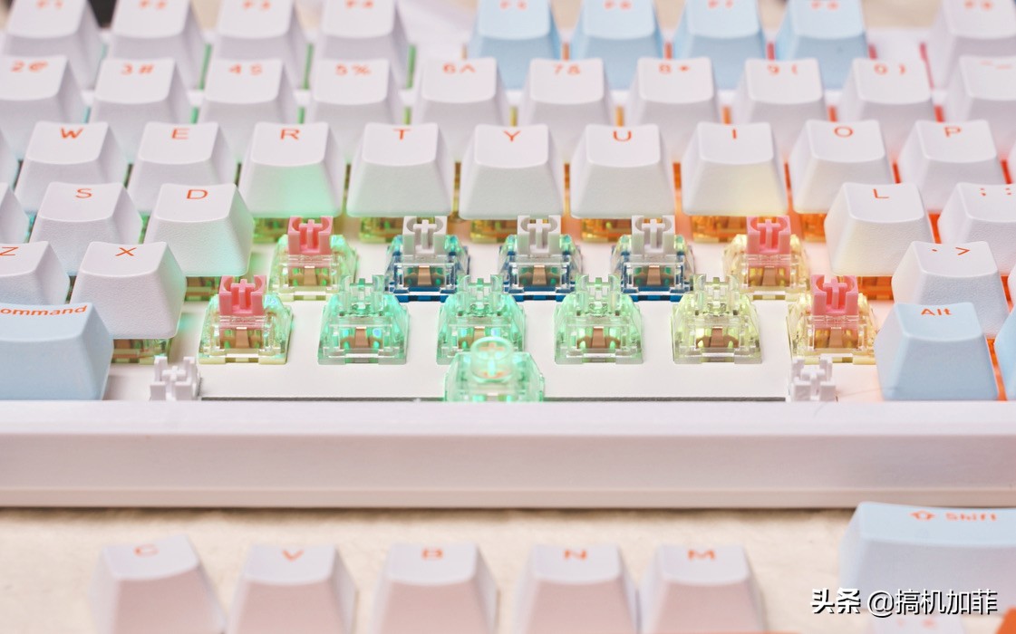 平淡的美，HELLOGANSSHS98T无线三模键盘上手