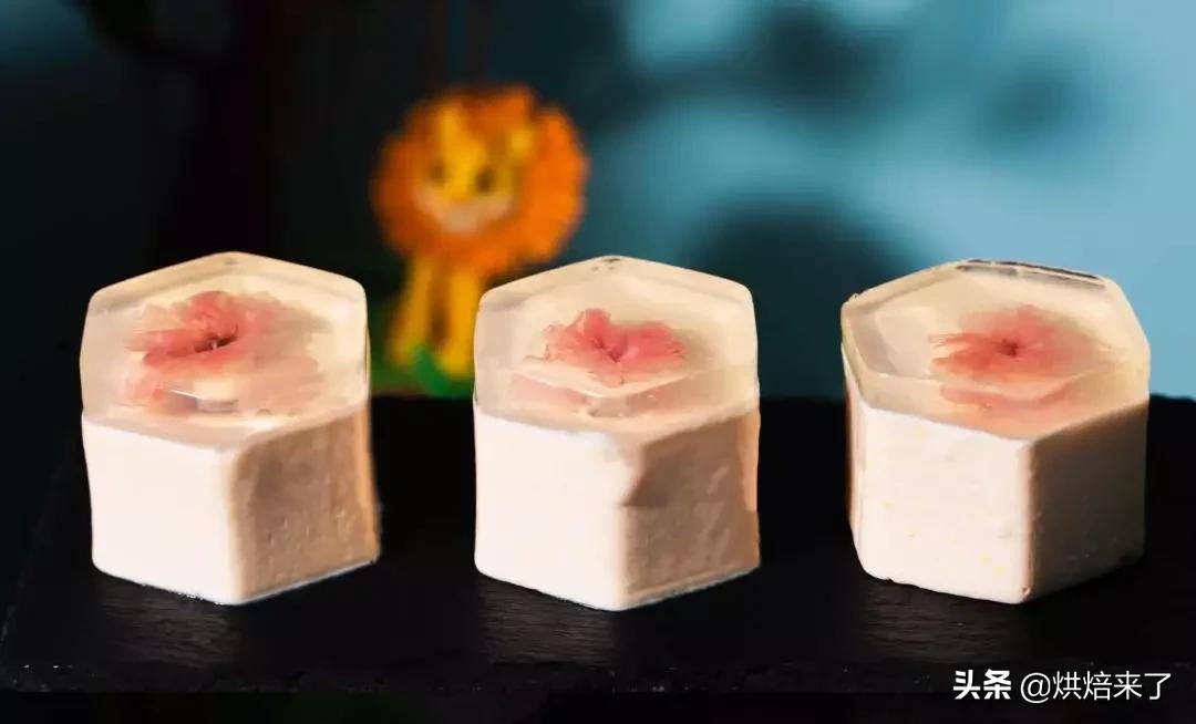 妯辫姳鐗╄鎱曟柉杩囧勾,妯辫姳鎱曟柉