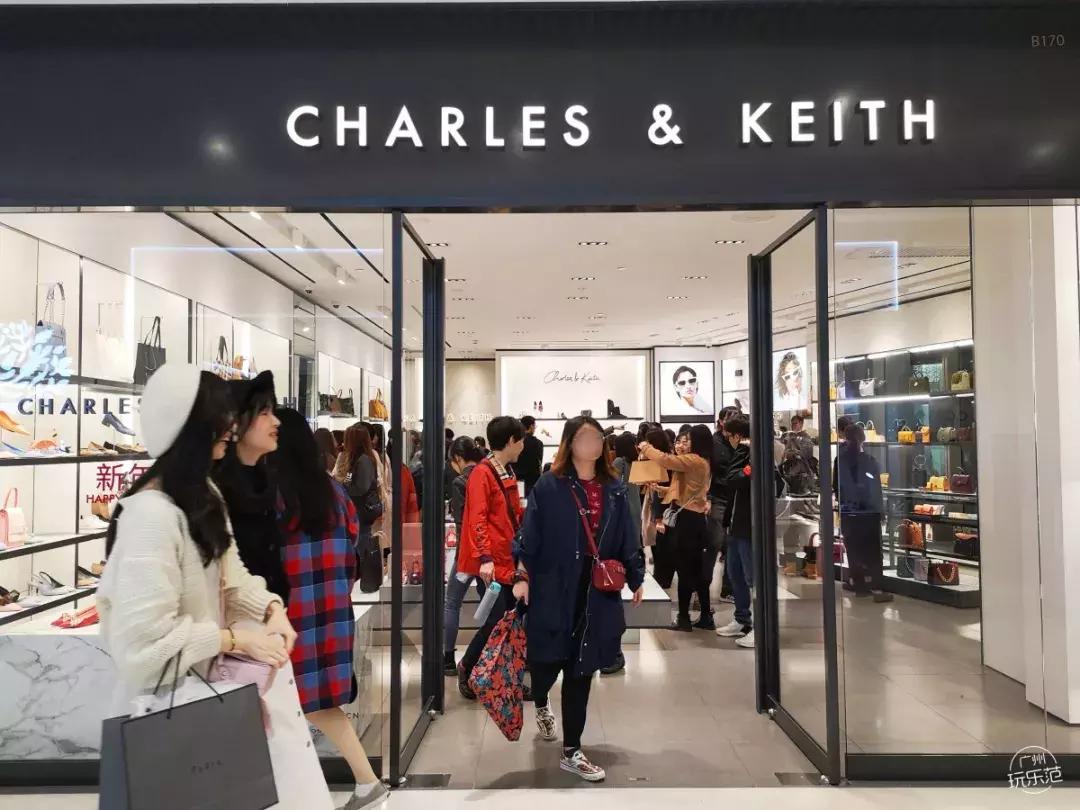 优衣库春季必入单品,优衣库衣服收藏价格