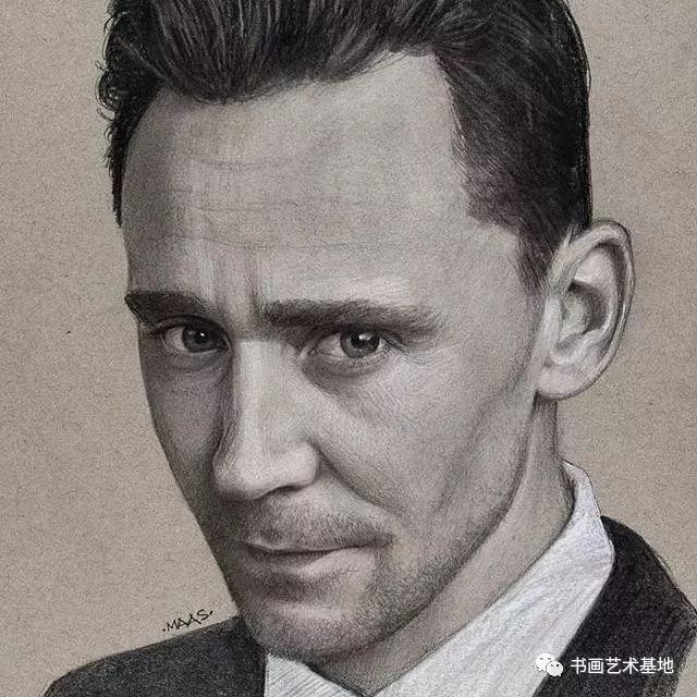 素描人像欧美明星,国外素描逼真的明星肖像