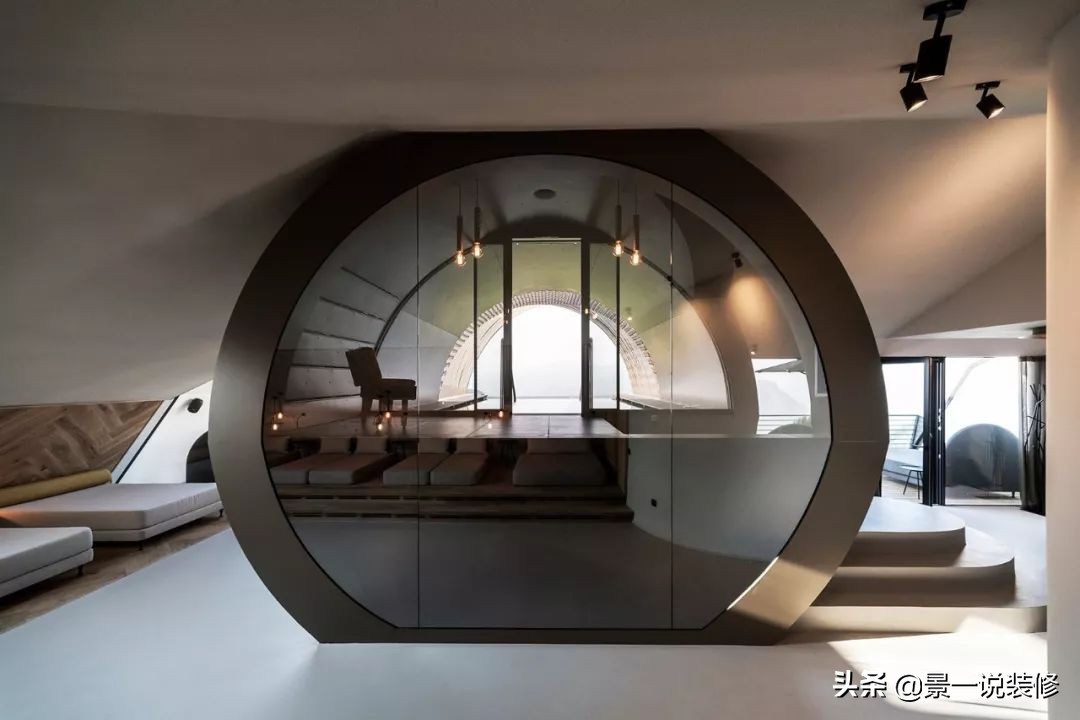 这些典线型房子，国外顶尖设计师作品，比你的矩形空间有意思多了