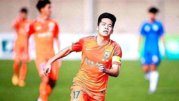 在中国家喻户晓的足坛十大巨星,盘点当今足坛十大巨星