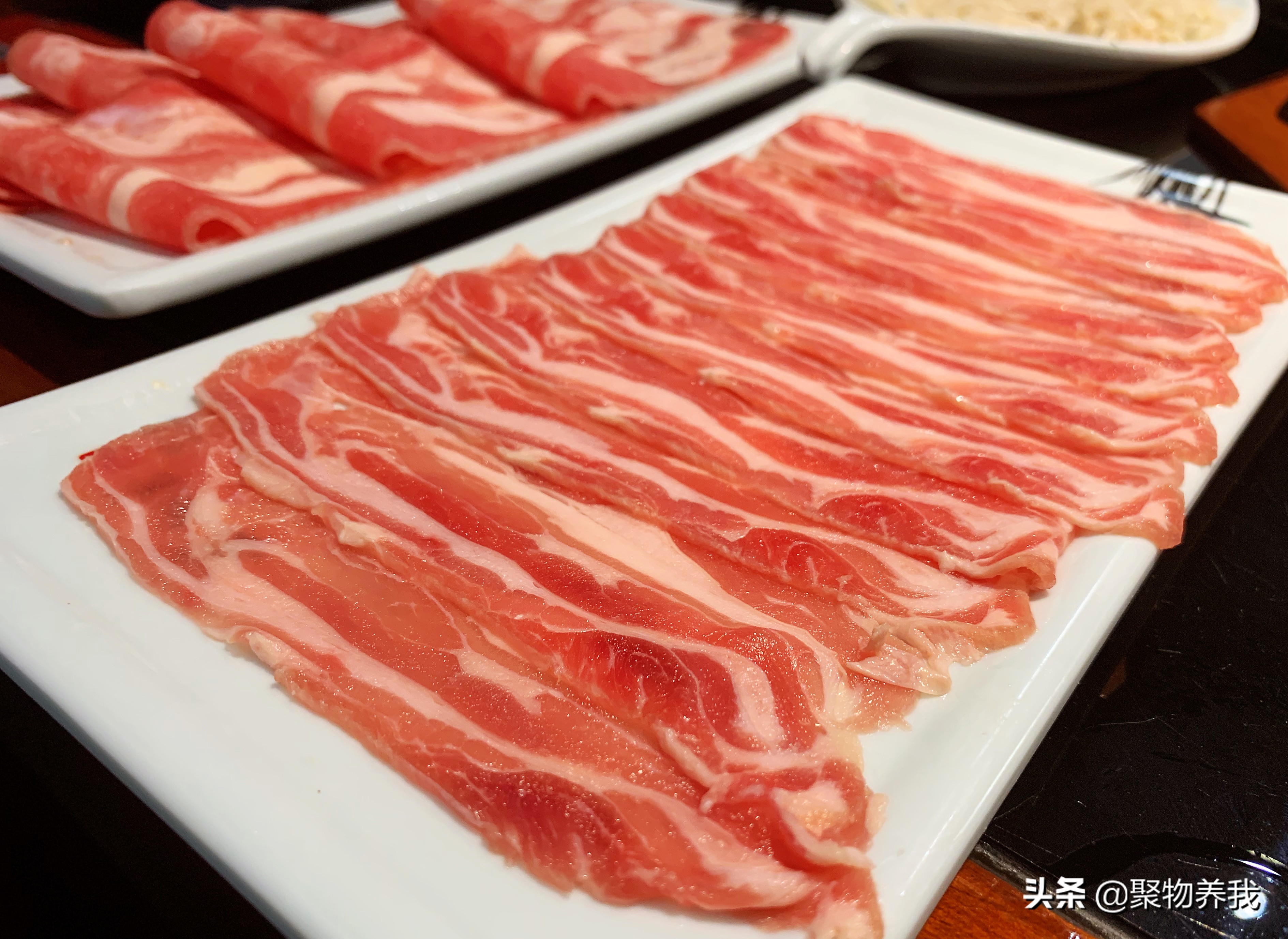 海底捞和大渝火锅哪个性价比最高,海底捞大龙燚