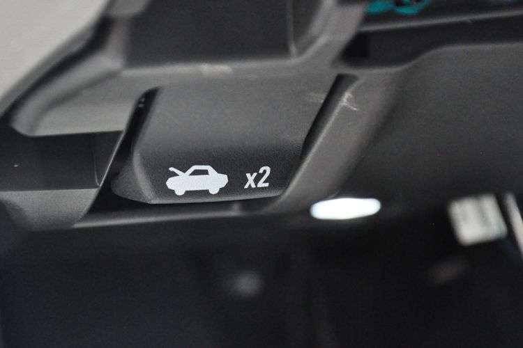 试驾凯迪拉克ct6入门车型,胖哥试驾凯迪拉克ct628t精英