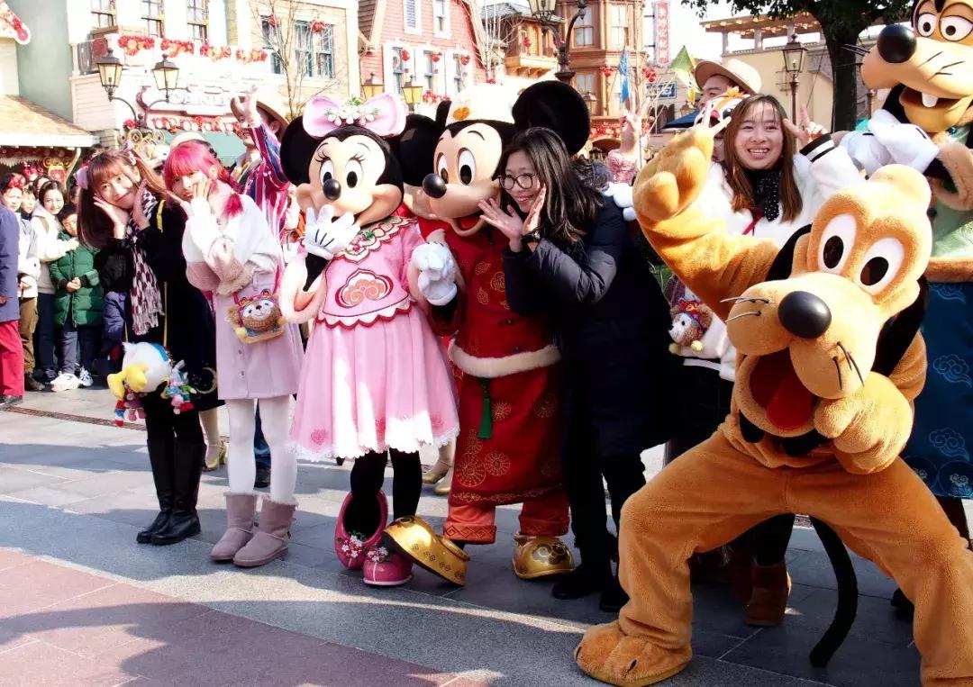 “妮儿”们出来玩啊,带上“妳”的钱包