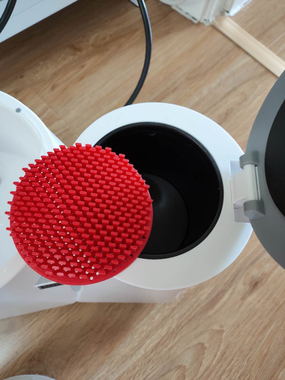 用了三个月的洗衣机提示清洁,给老婆用了三个月浴室清洁剂