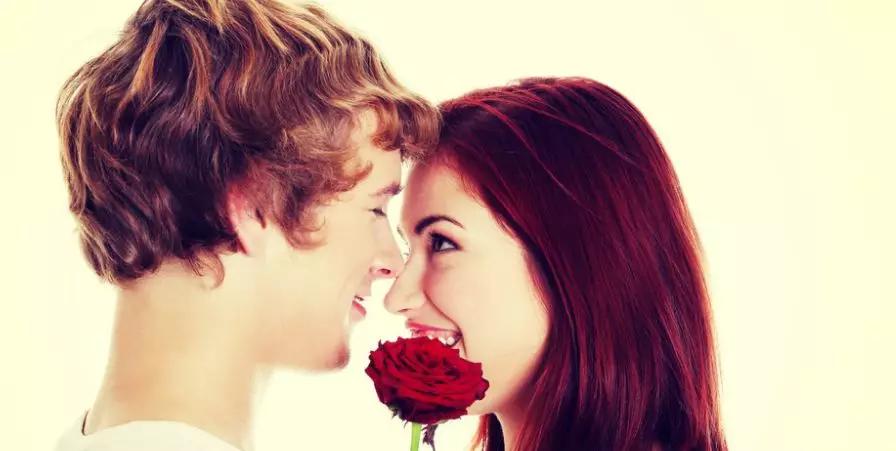 女人没有爱情谁对她好就跟谁走,女生没有爱情谁对她好她就跟谁走