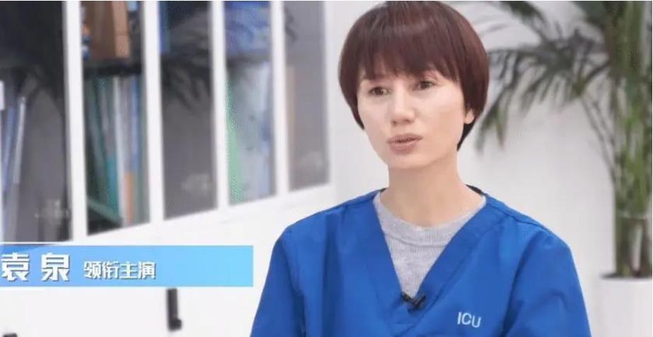 走红毯保守、不参加综艺，格格不入的袁泉，为何还这么受欢迎？