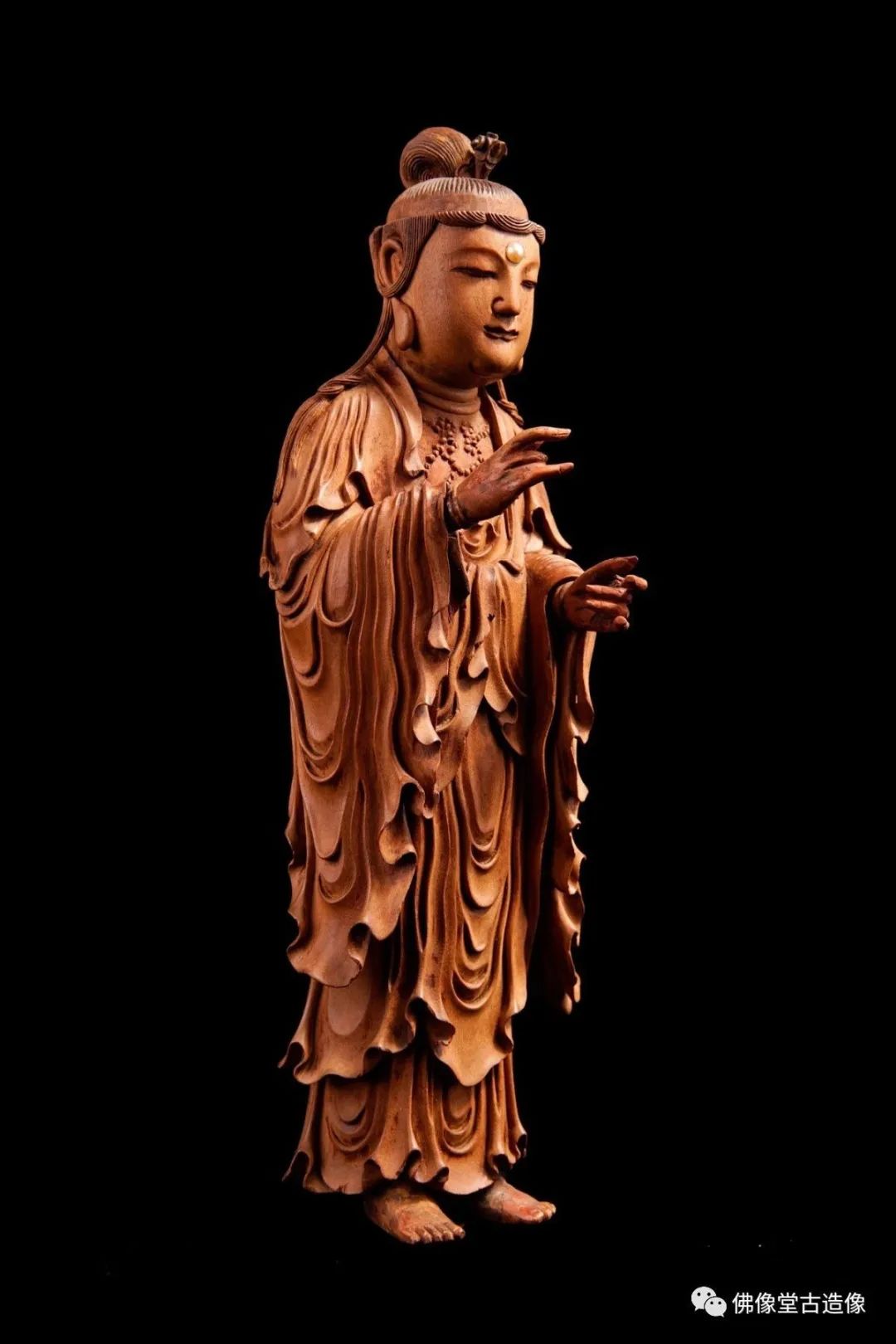 观音菩萨是怎么变成观音的,观音是怎么从男人变成女人的