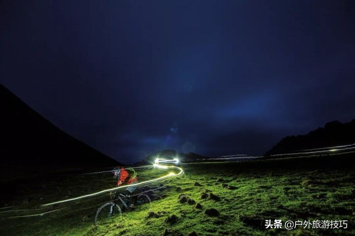 记得《攀登者》相机丢了的事吗？摄影在户外探险发展中的简史