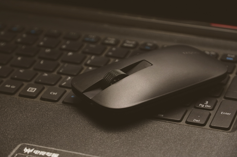 雷柏鼠标有线无线充电,雷柏m550充电鼠标