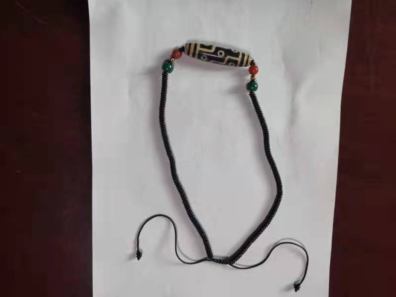 精品推荐—九眼天珠，和田玉螭龙璧