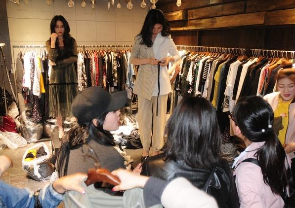 服装散货销售技巧,做服装卖家新手拿货小技巧