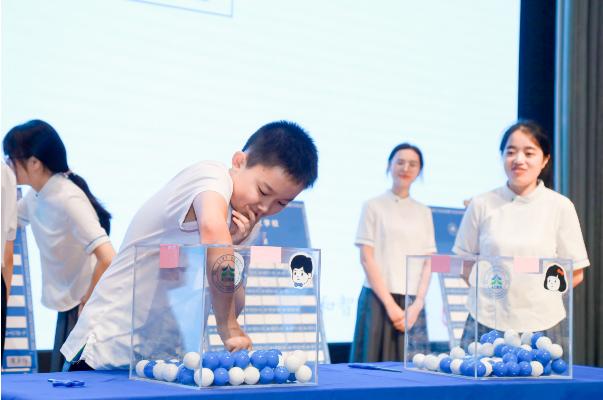 听说小学分班有很多“门道”,是真的吗?