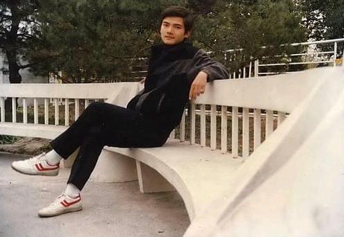 十六岁的花季的演员最惨现状,十六岁的花季中男演员目前现状