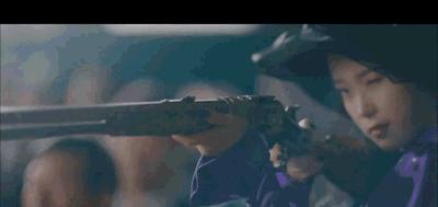 iu德鲁纳酒店换装,iu变装游戏视频