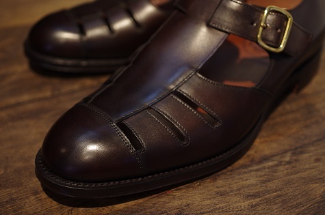 好穿又好搭凉鞋,青年休闲凉鞋搭配