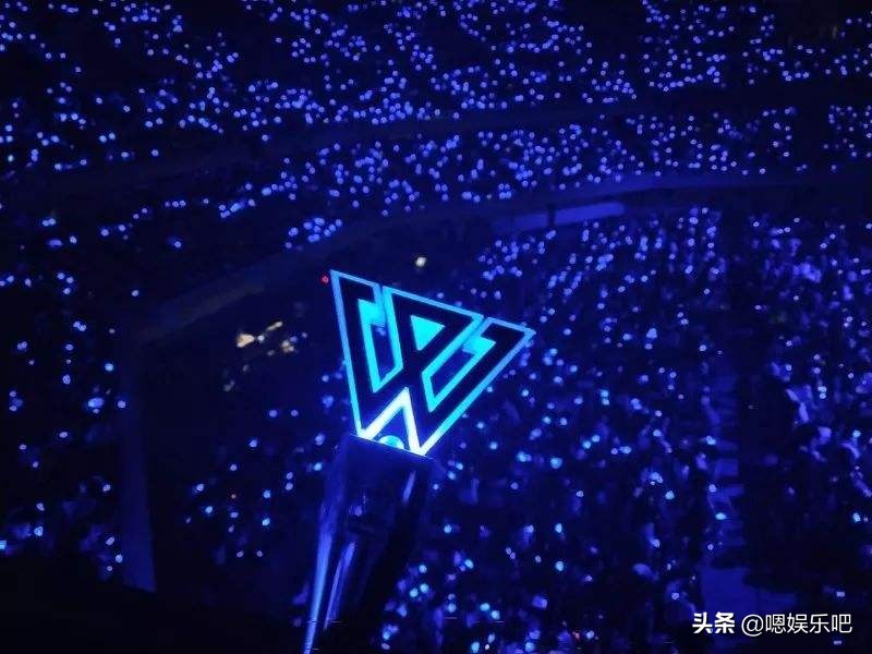 韩团里面最亮的应援棒,韩国各组合的应援棒