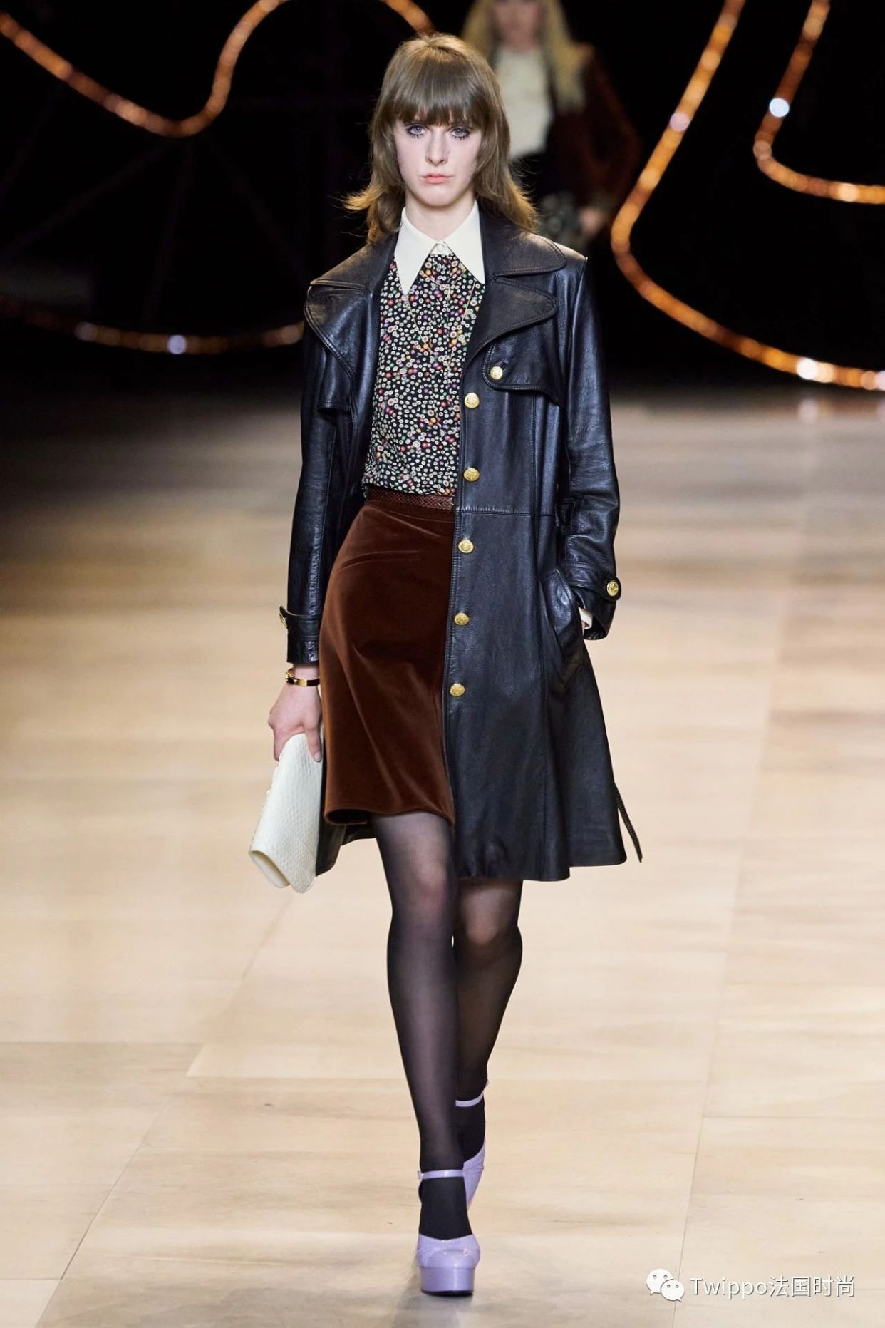 2020秋冬巴黎时装周givenchy秀场 (jacquemus 2020巴黎时装周秀场)