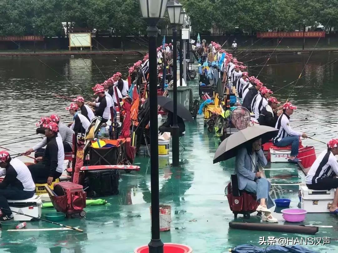 天元邓刚钓鱼属于什么水平,天元邓刚钓鱼最新视频现场