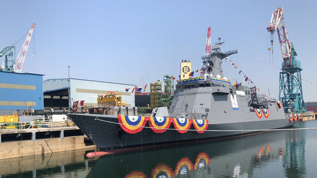 近代海军第一艘军舰,海军最新航母