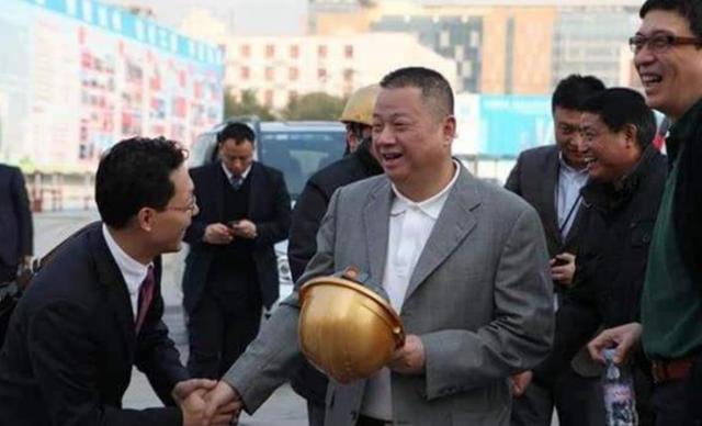 曾富豪,曾身价上亿的富豪