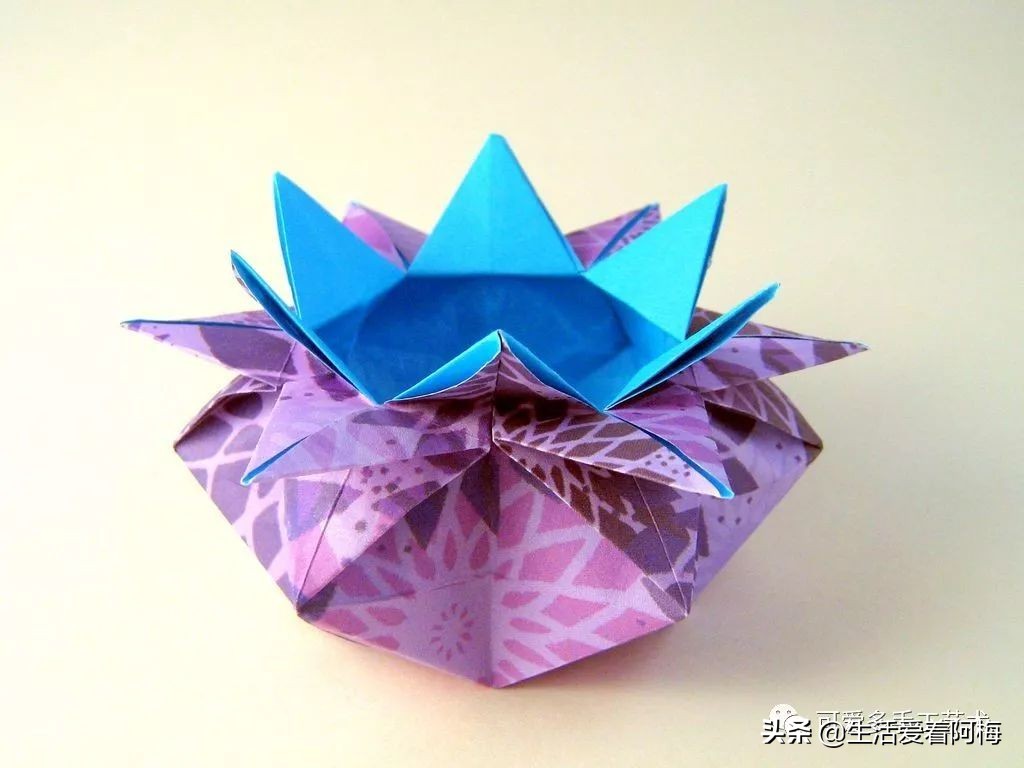 手工制作纸折的礼品盒,纸手工折盒教程