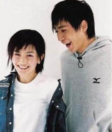 谢娜和刘烨在一起几年,谢娜和刘烨在一起时几岁